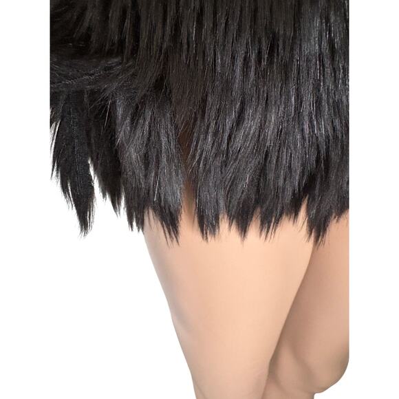 Mob Wife Faux Fur Vest Women’s S Y2K Whimsigoth Rave Grunge Black Fringes - Picture 3 of 9